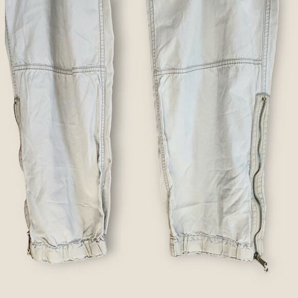 American Eagle Outfitters Pants Women's Sz 14 Cargo Light Weight Zipped Hems - Picture 9 of 10